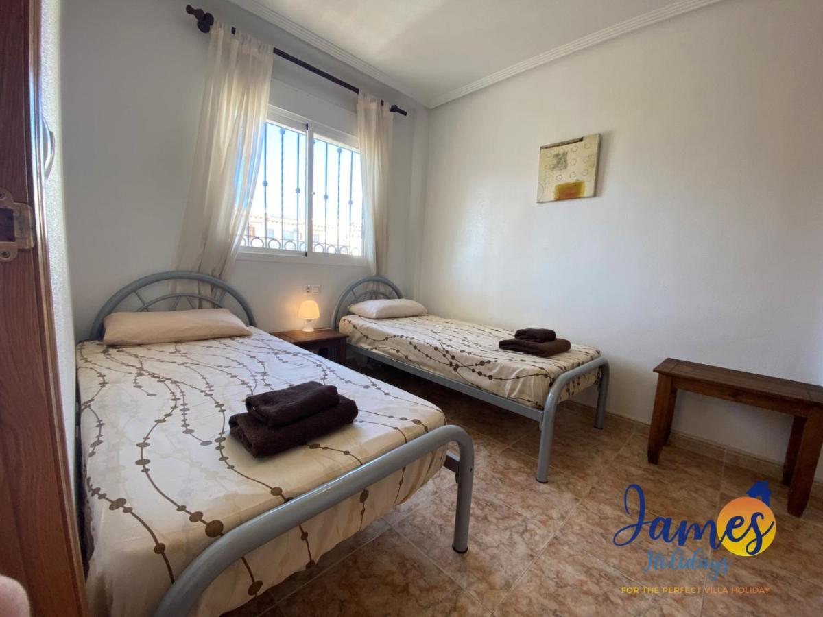 La Cinuelica, R3 1St Floor Apartment Com Pool L149 Torrevieja Exteriör bild