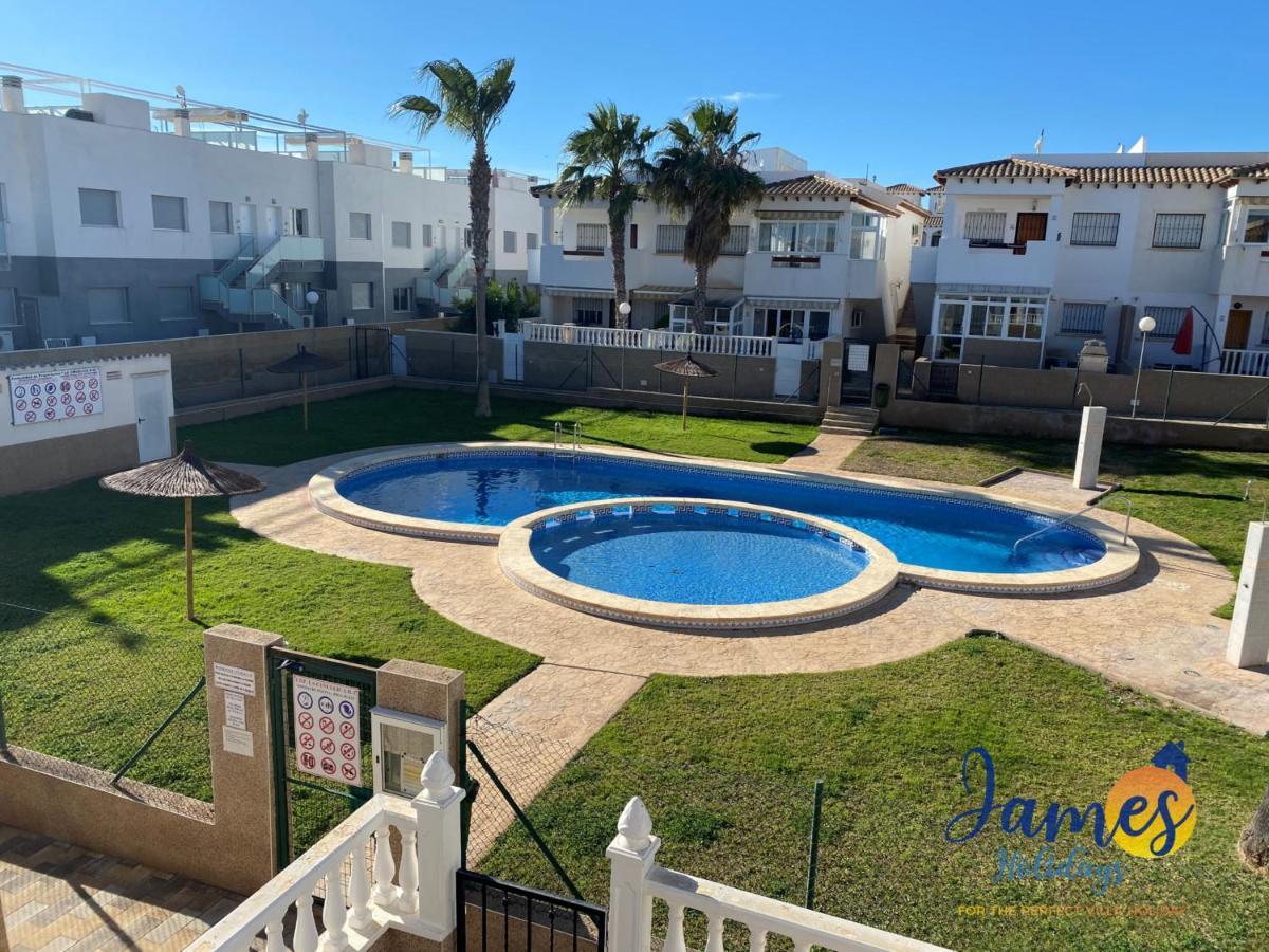 La Cinuelica, R3 1St Floor Apartment Com Pool L149 Torrevieja Exteriör bild