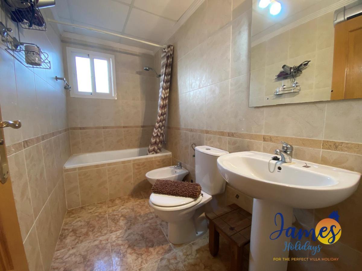 La Cinuelica, R3 1St Floor Apartment Com Pool L149 Torrevieja Exteriör bild