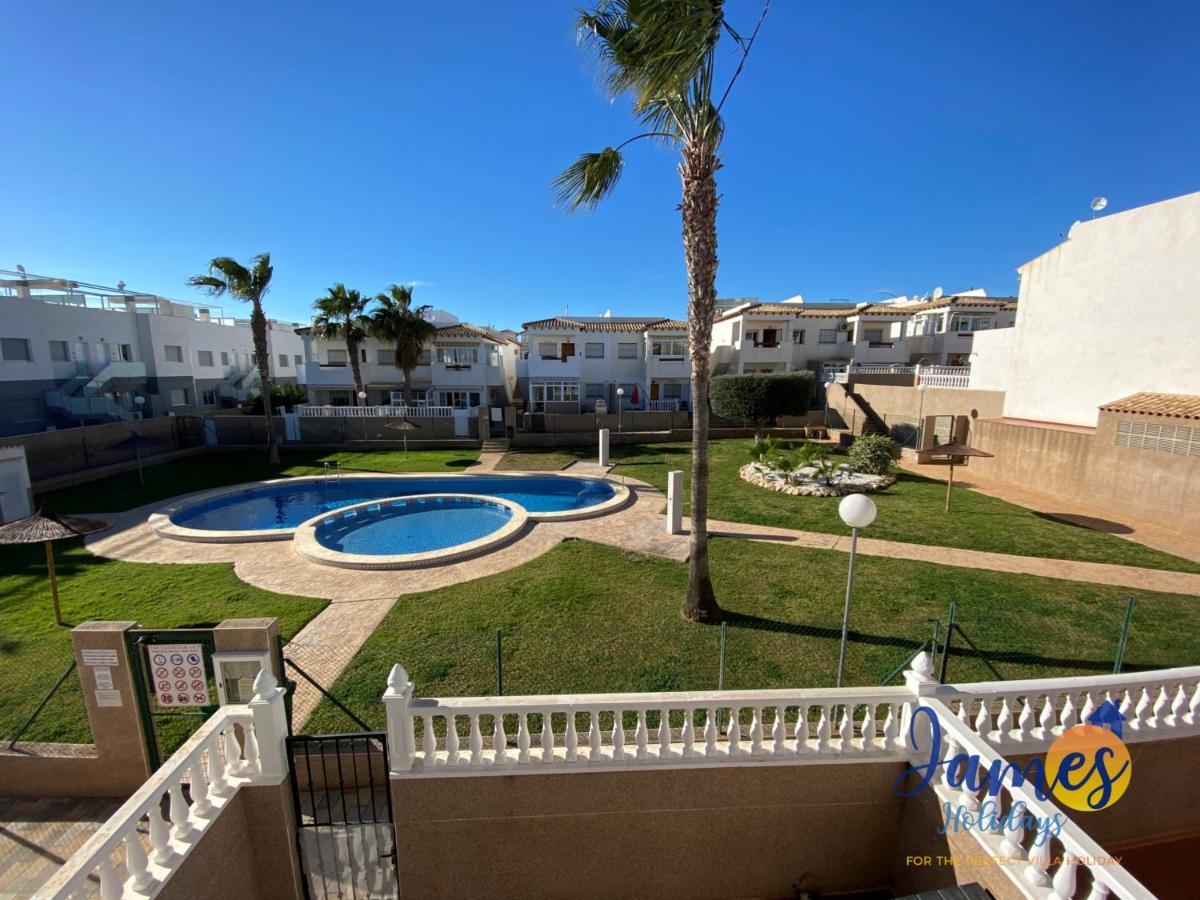 La Cinuelica, R3 1St Floor Apartment Com Pool L149 Torrevieja Exteriör bild